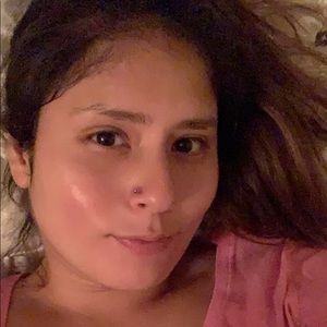 Meet your Posher, Thalia